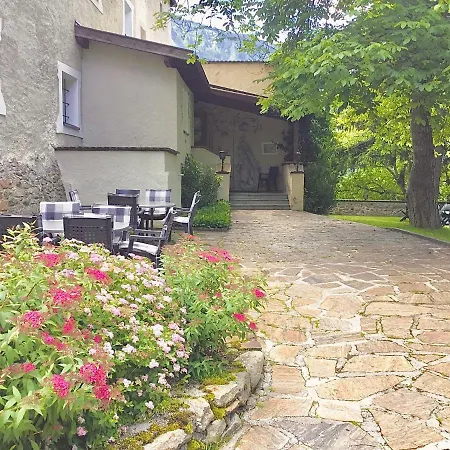 Burg Biedenegg- Pach - Fie201 By Interhome *
