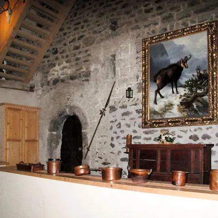 شقة Burg Biedenegg- Pach By Interhome فليس