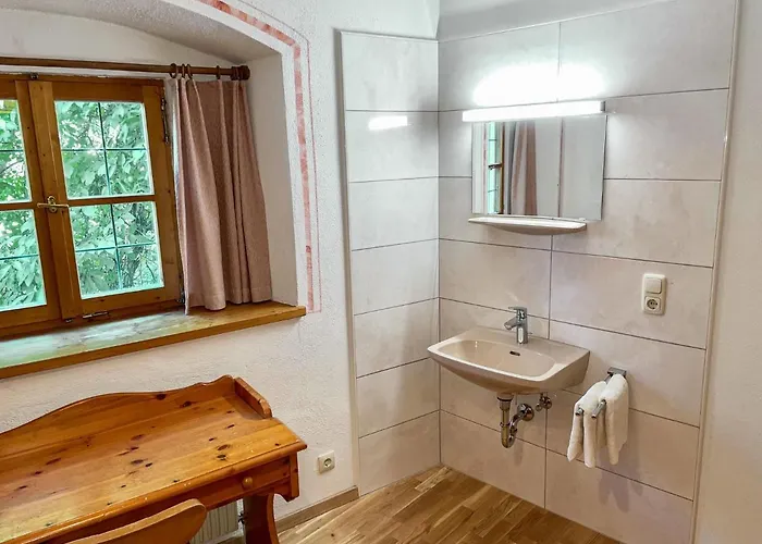 Apartment Burg Biedenegg- Pach By Interhome