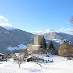 Burg Biedenegg- Pach By Interhome Lägenhet *